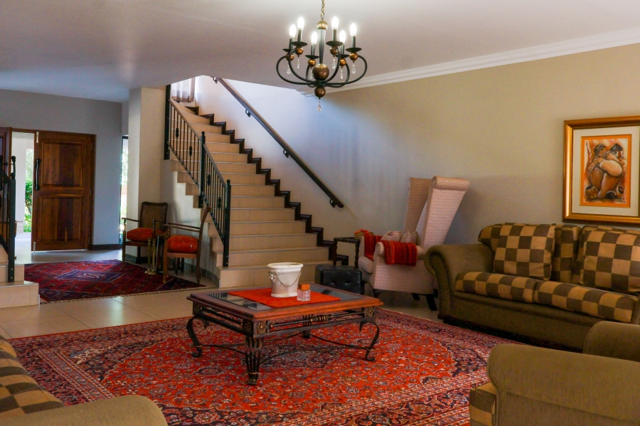 3 Bedroom Property for Sale in Van Der Hoff Park North West